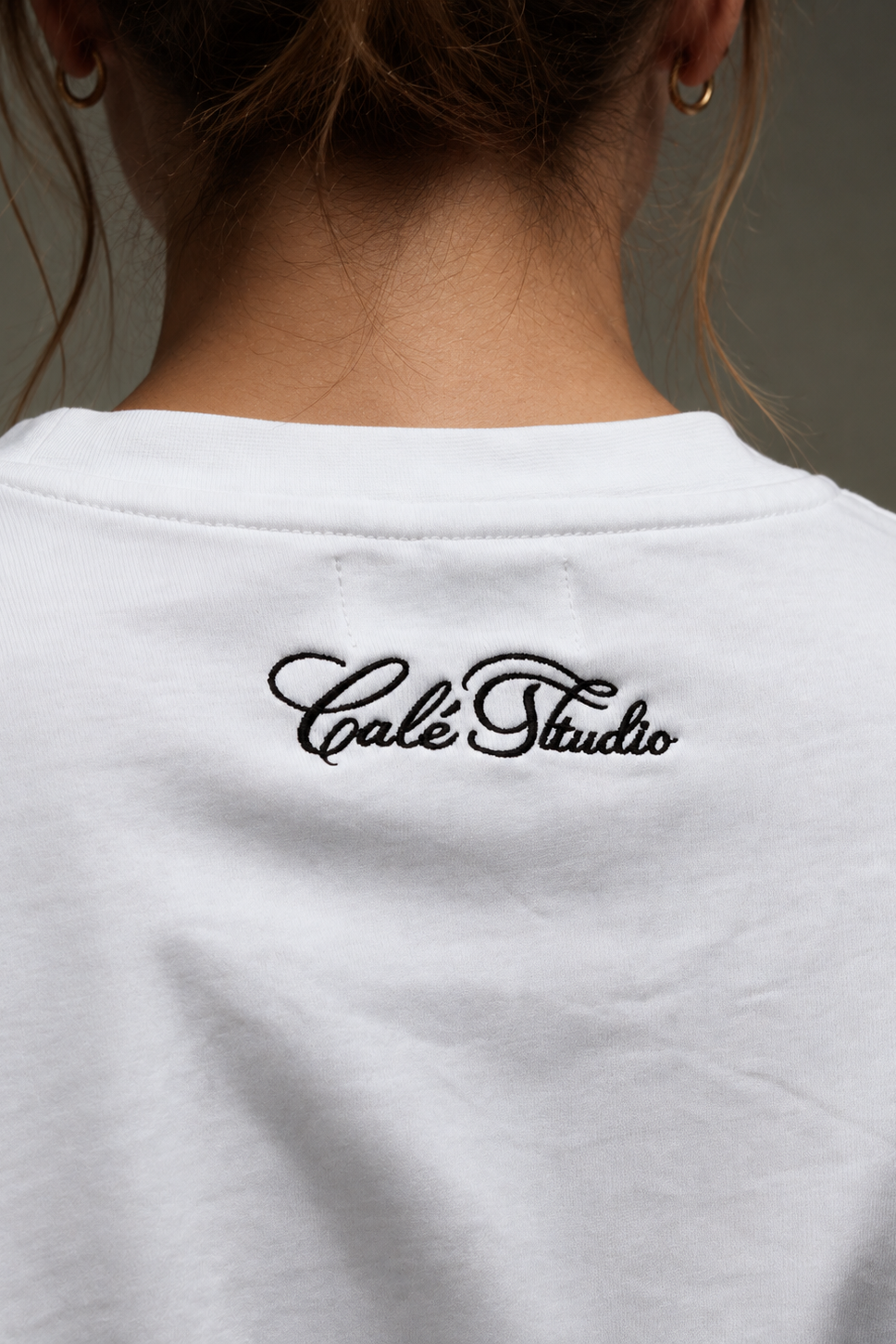 WHITE LONGSLEEVE